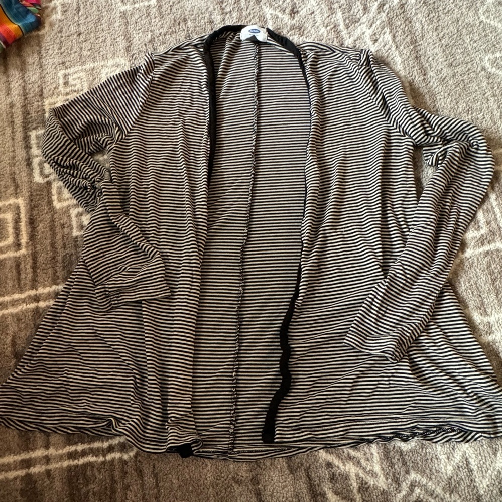 Old navy cardigan
